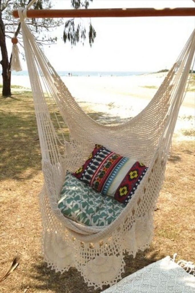 DIY Crocheted Hammock 15 Crochet Hammock Free Patterns DIY To Make 