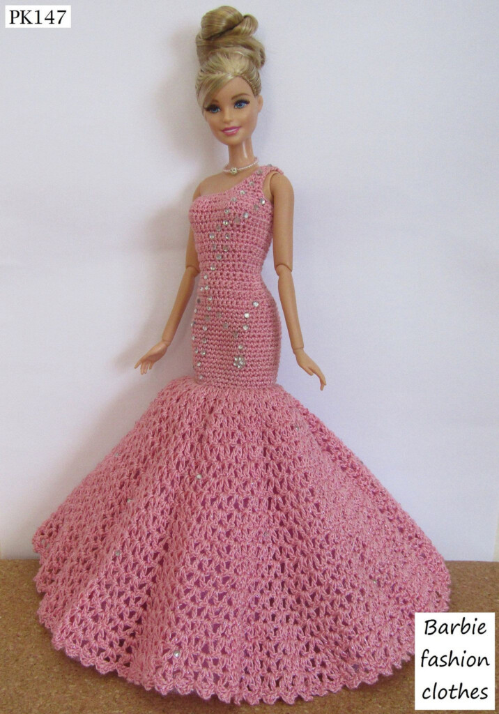 Https flic kr p SF4Zoj PK147 Doll Dress Patterns Crochet Doll 