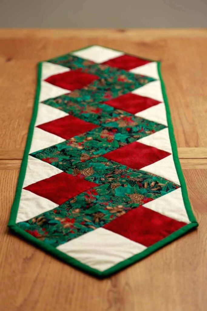 Image Result For Table Runner Christmas Patchwork Quilted Table 