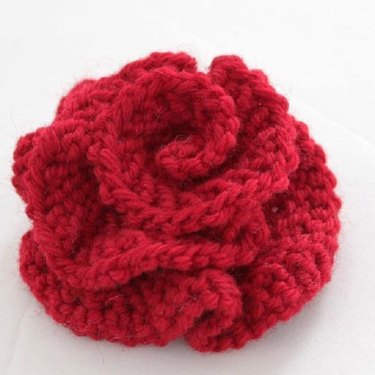 TOP 10 Free Flower Patterns To Knit This Spring Knitted Flower 